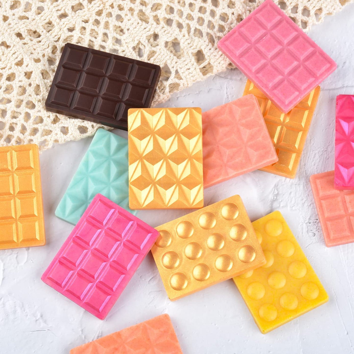 4 Pcs Break Apart Candy Molds